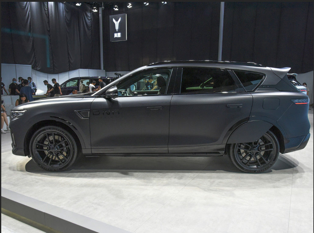 100kW Voyah Dreamer MPV Pure Electric Suv 3m New Energy Vehicles 2023