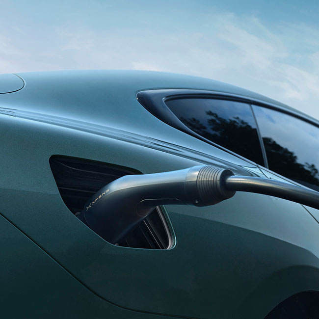 New Energy Electric Car Xiaopeng P7 2023 In Stock 4 Wheel Adult High Speed