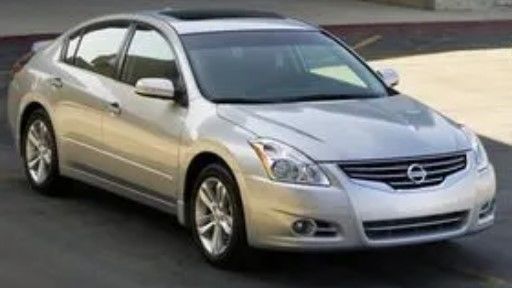 Automatic Transmission Nissan Petrol Car Nissan Altima 2023 Grey For 5 People